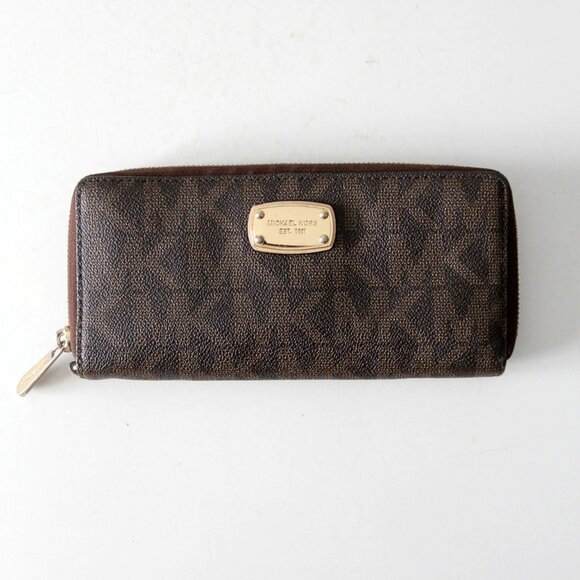 Michael Kors Jet Set Travel Continental Wallet in Brown Monogram - Picture 1 of 11